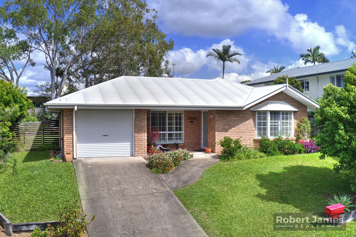 37 Gooloi Court, Tewantin