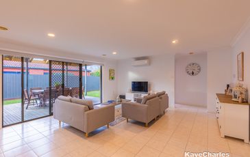 7 Castle Court, Beaconsfield