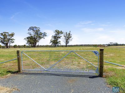 27 Trellis Drive, Heathcote