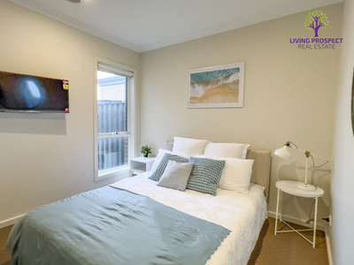 Bedroom 4 / 15 Grandvista Boulevard, Werribee