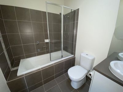 16 / 83 Inverell Parkway, Tarneit