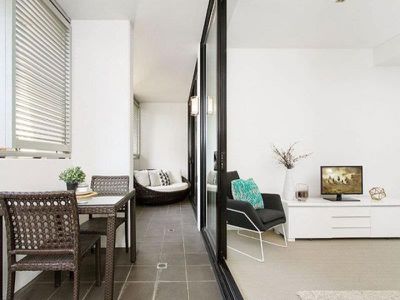 1201 / 1 Grandstand Parade, Zetland