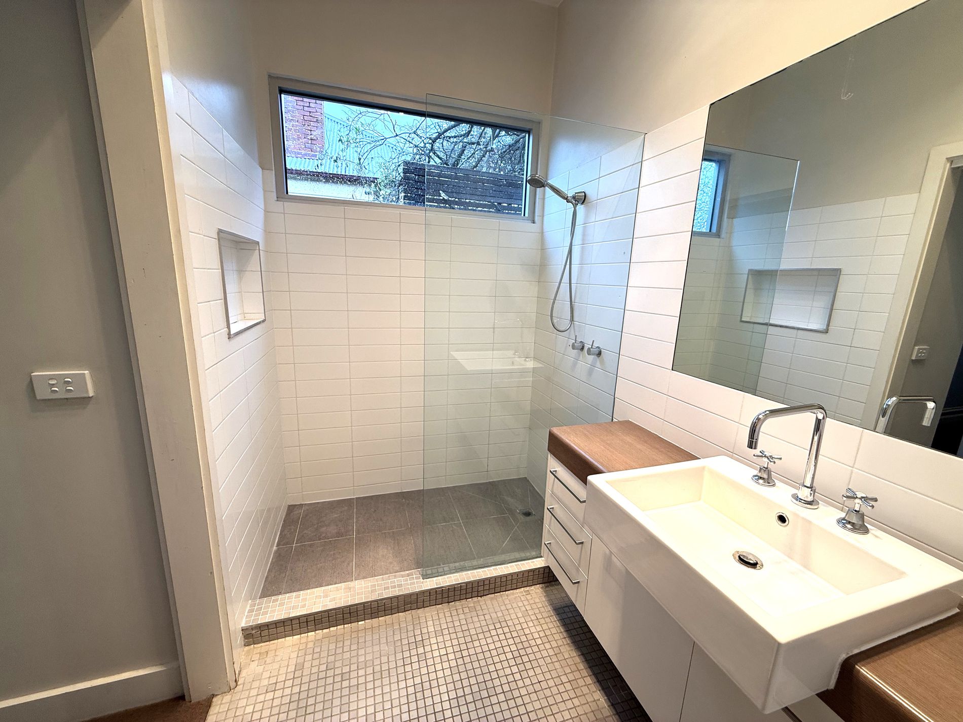 16 Beena Street, Carnegie