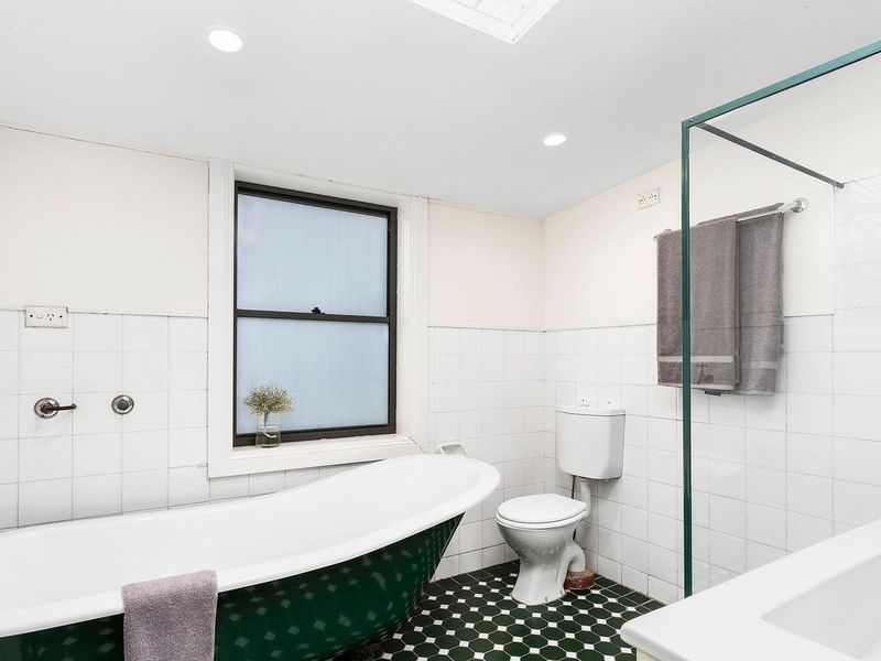 34 Egan Street, Newtown