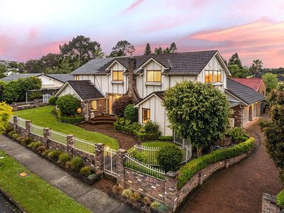 102 Chelsea View Drive, Chatswood