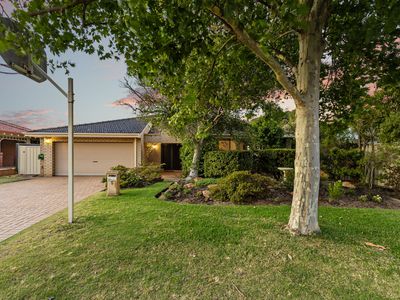 5 Flecker Court, Winthrop