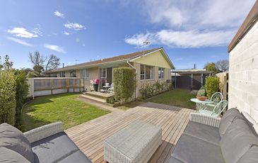 1 / 9a Avonhead Road, Avonhead
