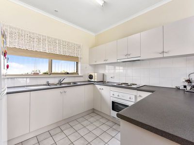 2 / 5 Ninth Street, Millicent