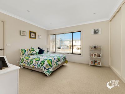 378 Beach Road, Batehaven