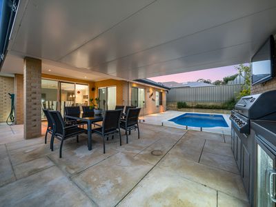 17 Shaftesbury Way, Wellard