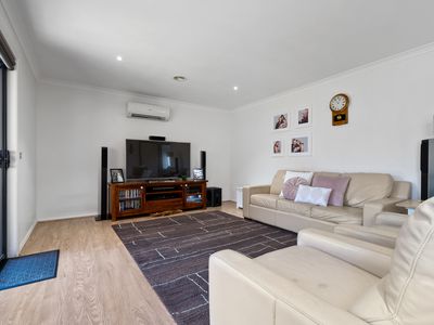 2 / 24 Eramosa Road West , Somerville