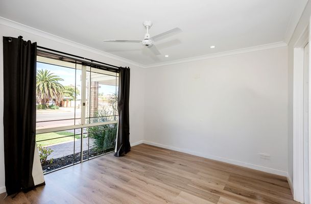 71 The Avenue, Warnbro