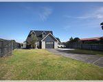24 Thomas Place, Foxton Beach