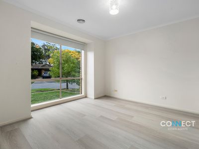 8 Rochelle Court, Narre Warren South