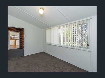 36 Farnham Street, Bentley