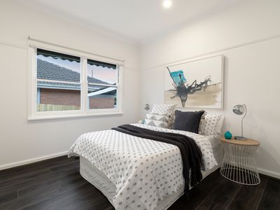 2 Hillside Road, Bulleen