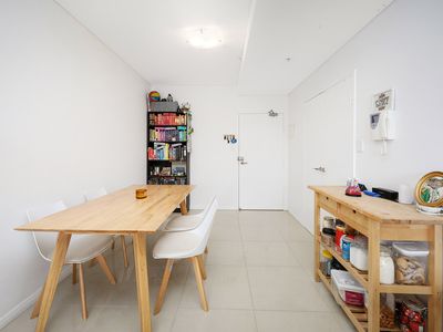 B808 / 25 John Street, Mascot
