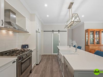 25 Farrier Crescent, Hamlyn Terrace