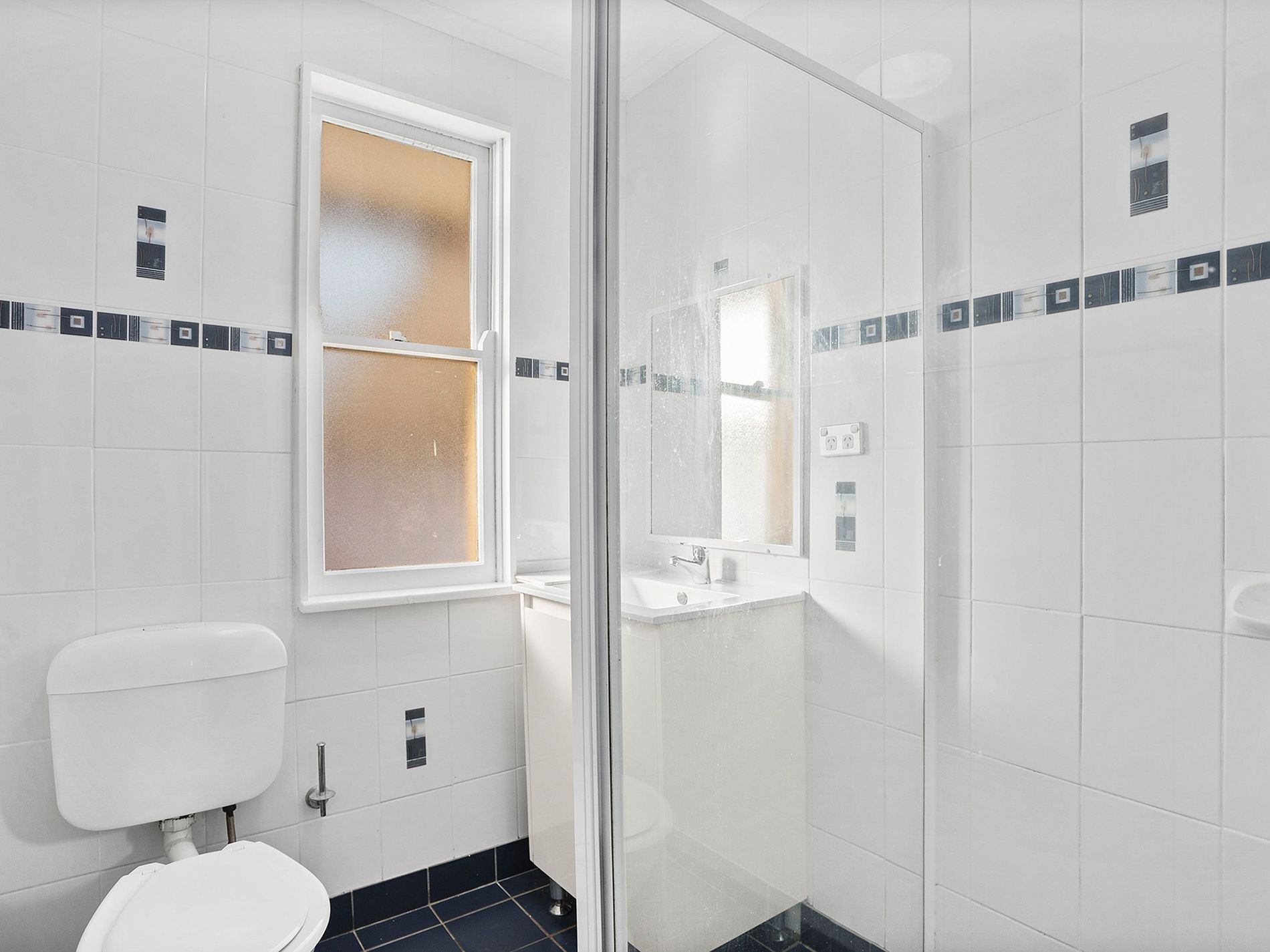 5 Rowley Avenue, Mount Warrigal