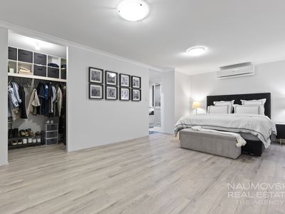 6 Ray Gardiner Vista, Tapping