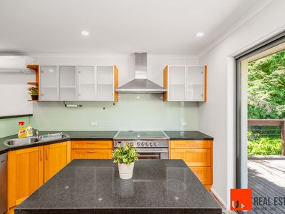 39 Blackman Crescent, Macquarie