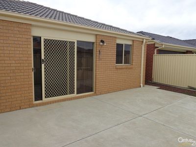 5 Immy Parade, Narre Warren