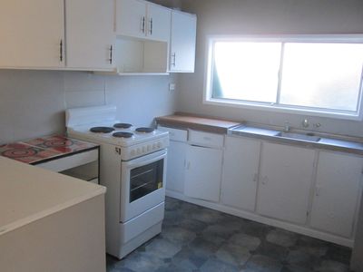 346 Northcliffe Drive, Lake Heights