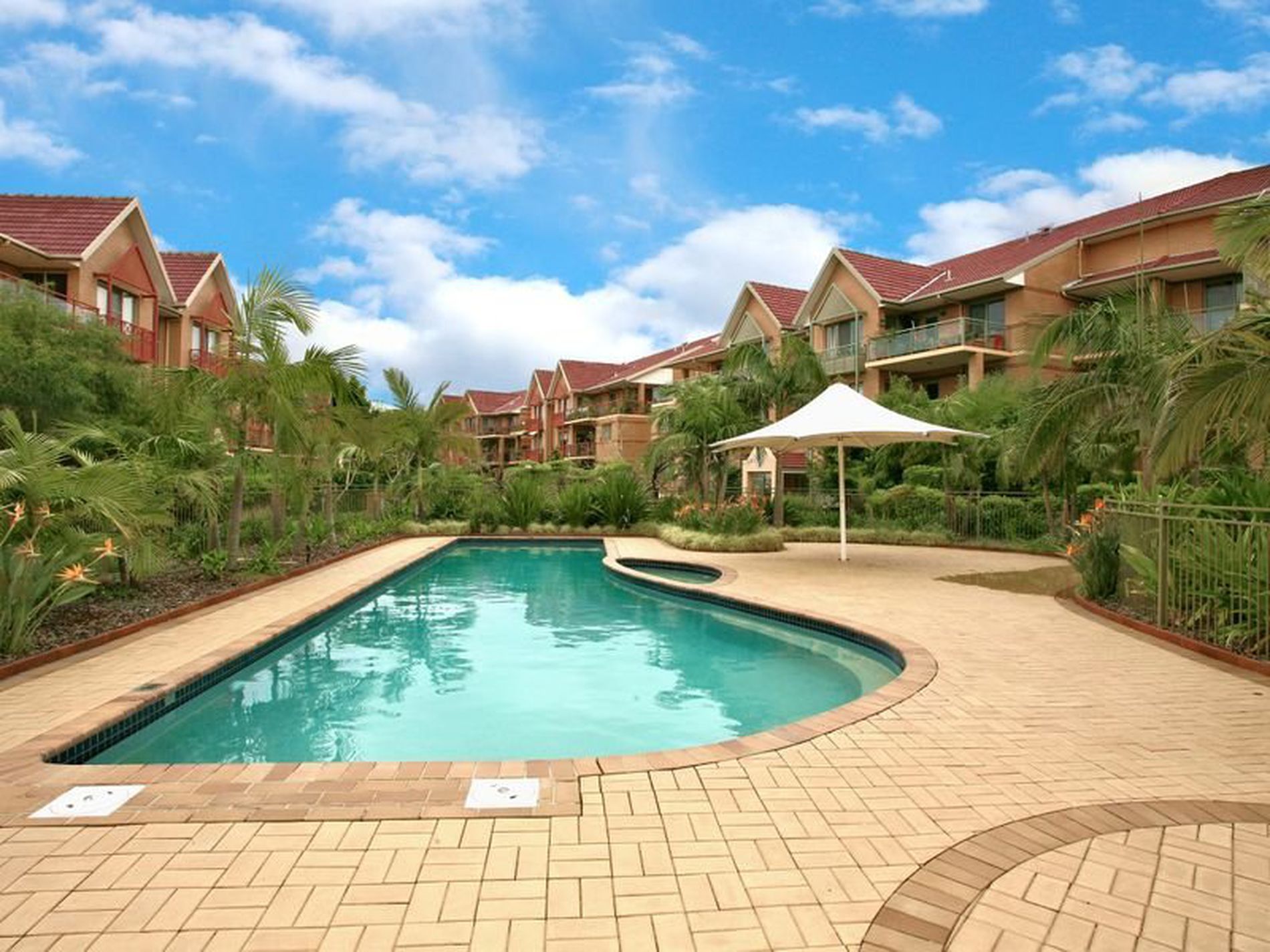 12 / 12 Morgan Street, Botany