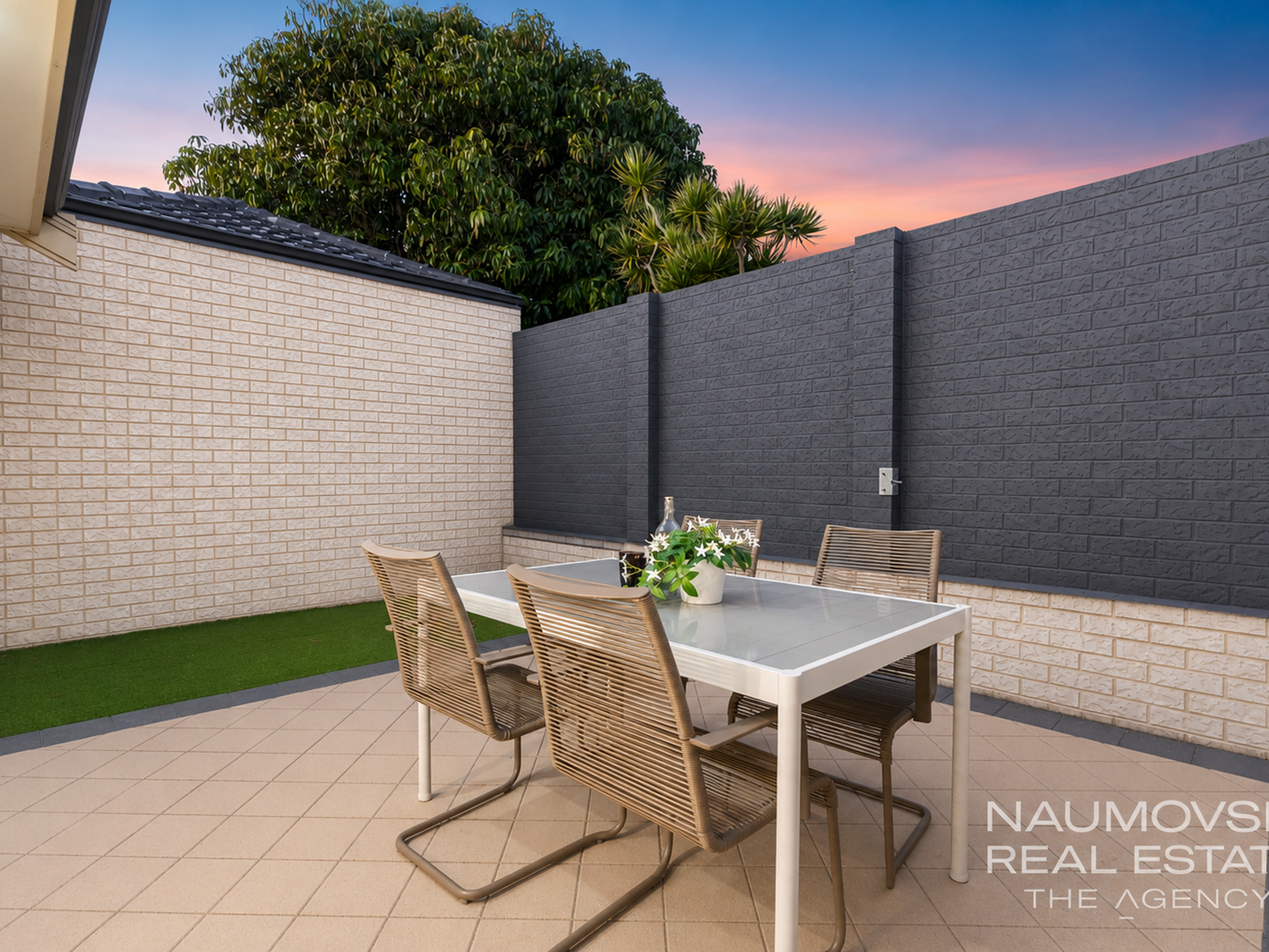27B Canara Road, Westminster