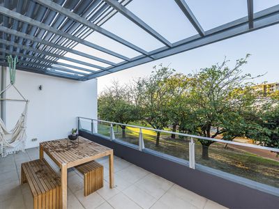 49 The Circus, Burswood