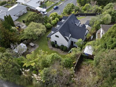 2 Dunleith Grove, Silverstream