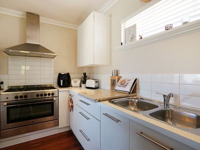 28A Ramsdale Street, Doubleview