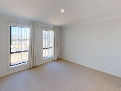 13 Mortlock Avenue, Dubbo