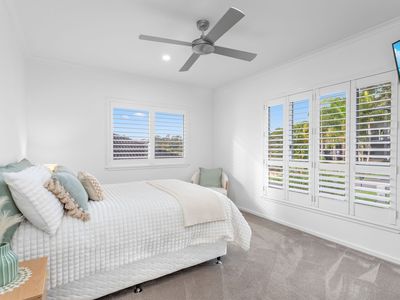 5 Timbertop Ave, Forster