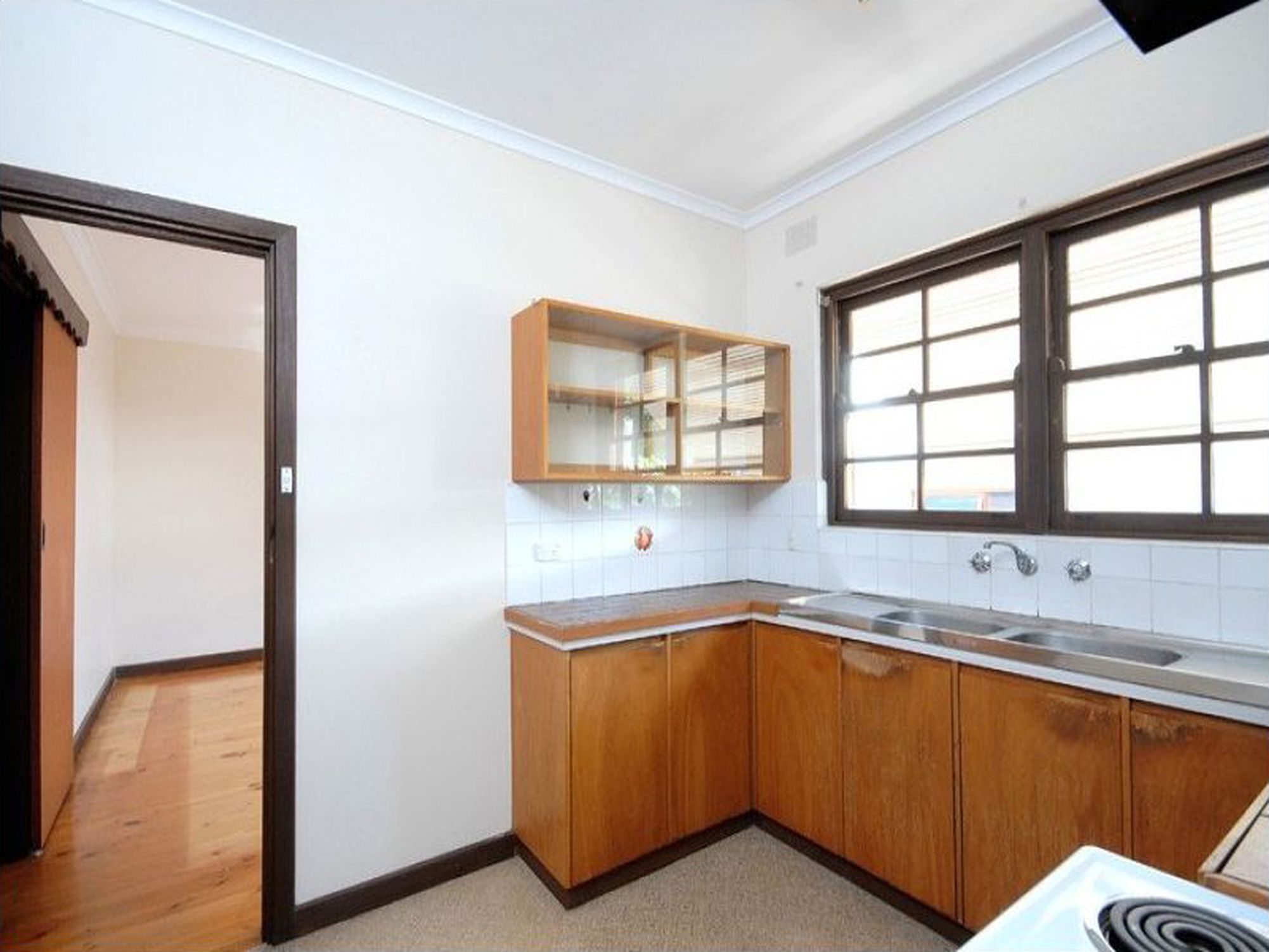 4 / 21A Windsor Road, Glenside