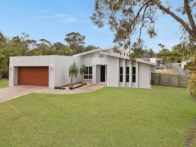 1 / 34 Hughes Road, Urangan