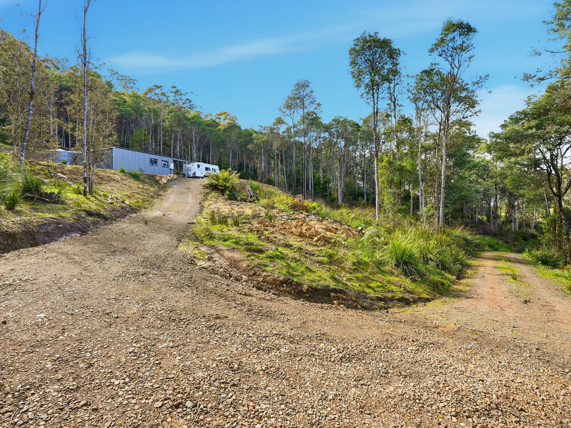 2 Lloyds Road, Franklin