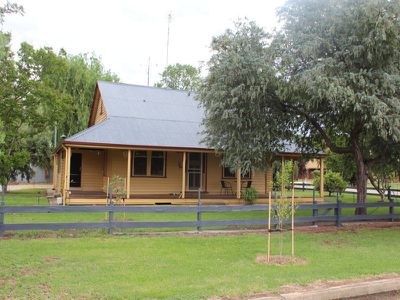 12 Cobwell Street, Barham