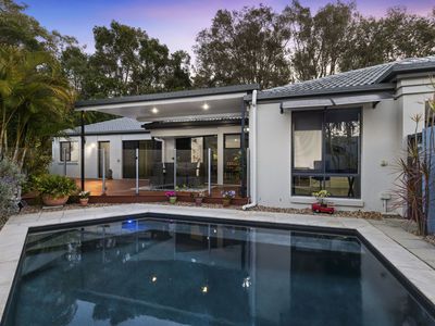 13 Cliff Close, Wakerley