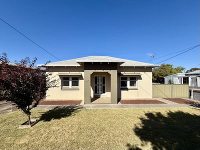 194 Mount Gambier, Millicent