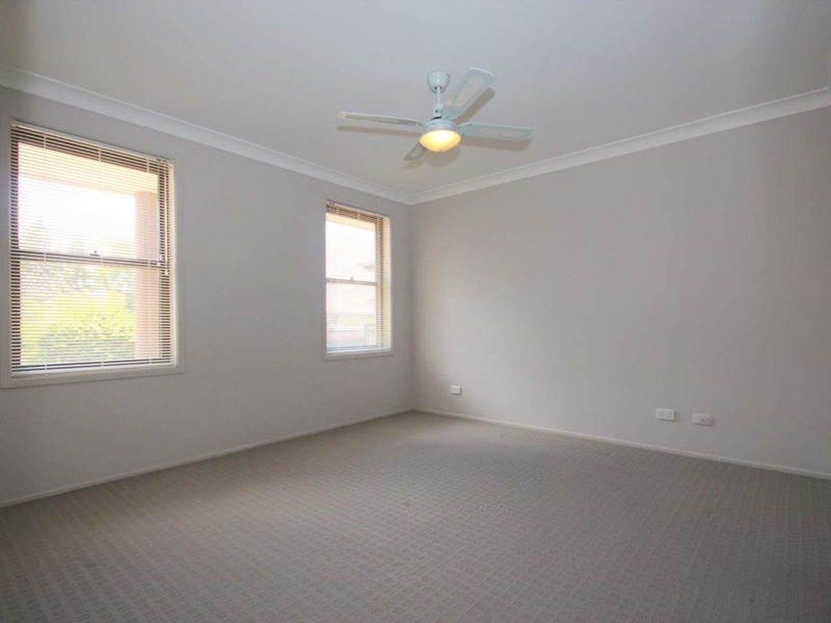 96 Pershing Place, Tanilba Bay, Tanilba Bay - Thumbnail 6