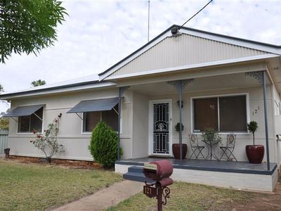 121 Flint Street, Forbes