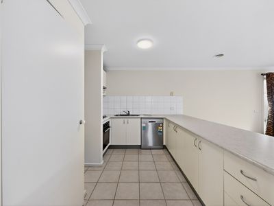 18 / 4 Paydon Way, Hampton Park