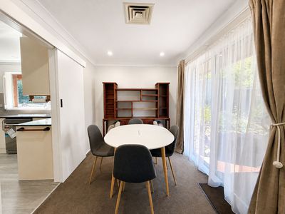 127 KOLOONA AVENUE, Mount Keira