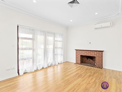 15A Tonbridge Way, Thornlie