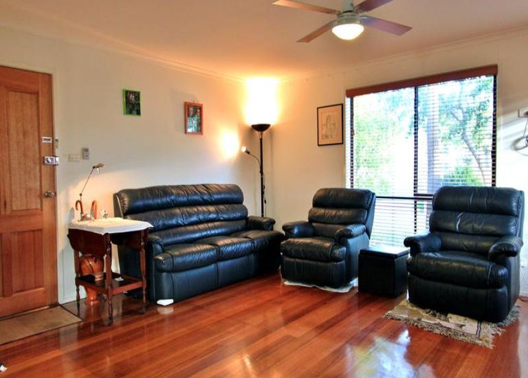 4 Lincoln Avenue, Bayswater