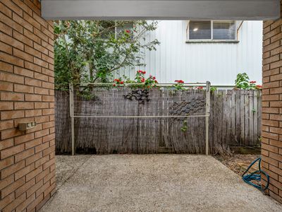 2 / 94 Bride Street, Wynnum