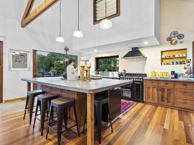 12 Warri Way, Currumbin Valley