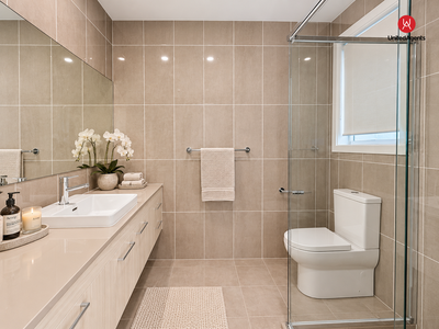 37 St Moritz Avenue, Austral