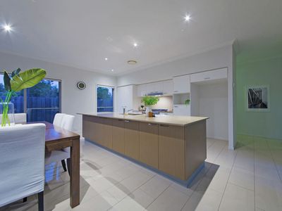 5 Clyde Court, Wakerley
